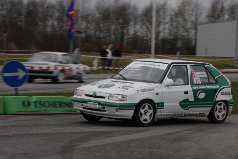 Kim Andersen og Sarah Pedersen i Skoda Felicia.
(Foto: Motorsporten.dk)